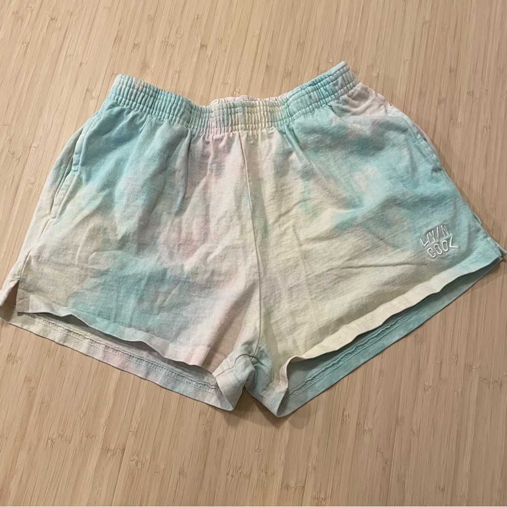 Livin cool tie dye shorts size small